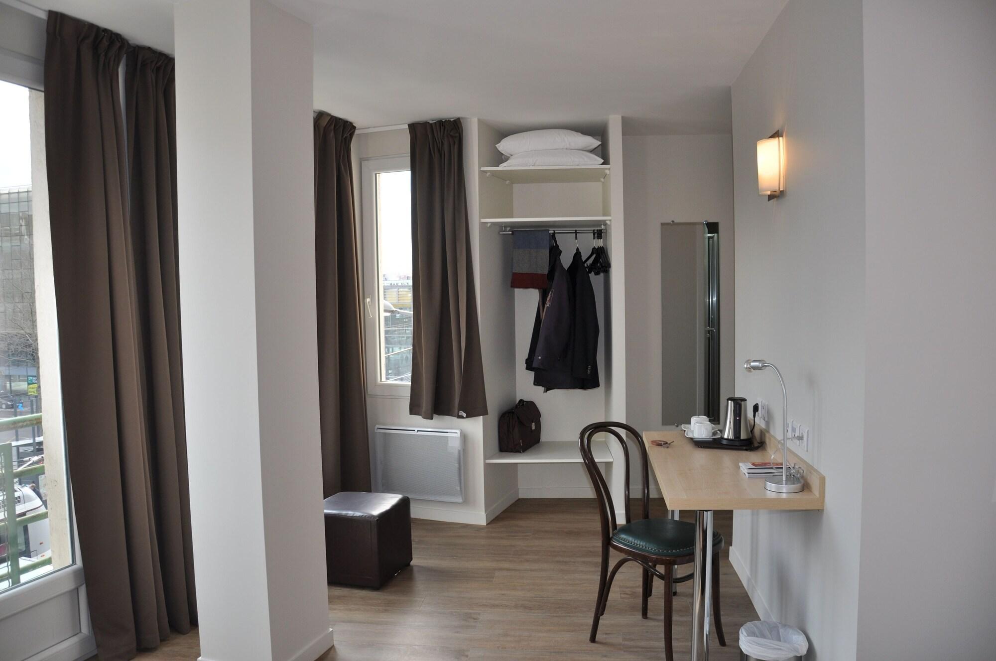 Hotel Foch Nancy Gare Exterior foto