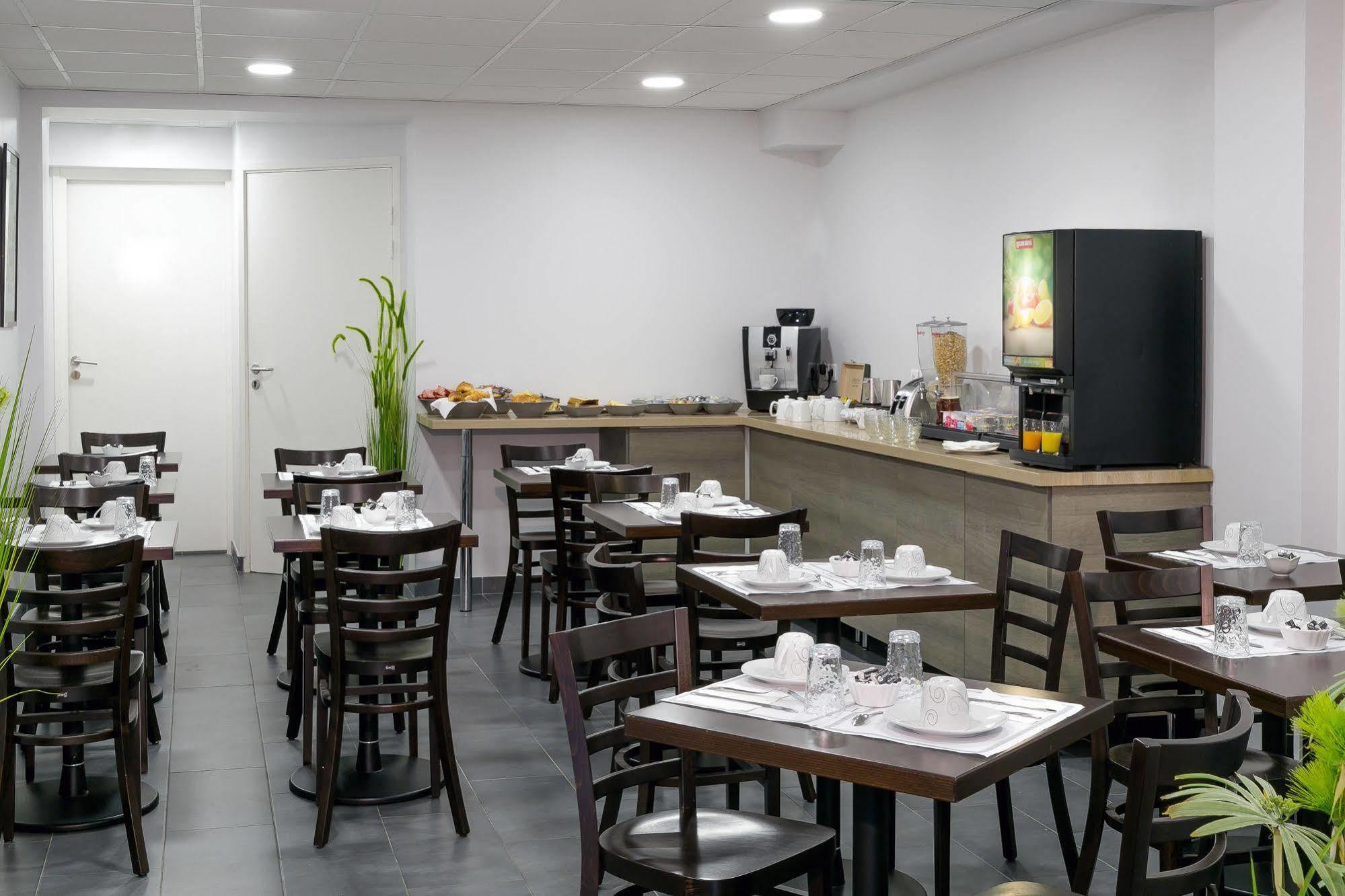 Hotel Foch Nancy Gare Exterior foto